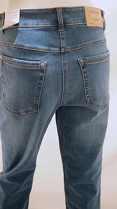 Slim Fit 5-Pocket-Jeans SOL꞉INE