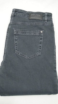 5-Pocket Jeans Straight Fit Romy 